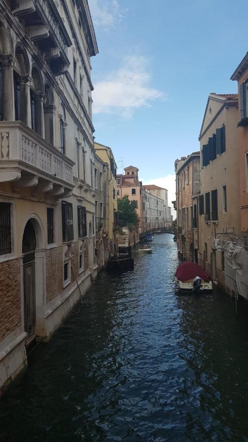 The Secret Garden In The Very Heart Of Venice Ngoại thất bức ảnh